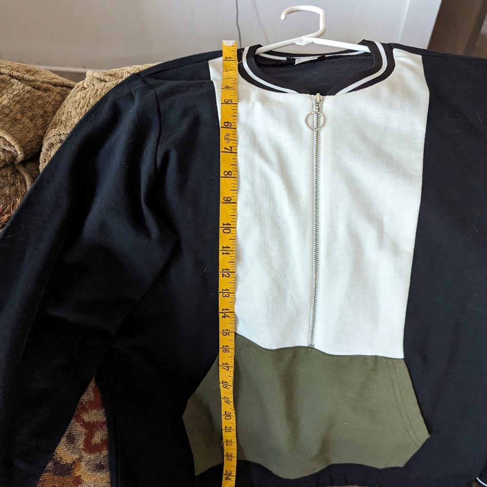 Women's Lightweight Preppy Sweatshirt with front pocket fr Venus